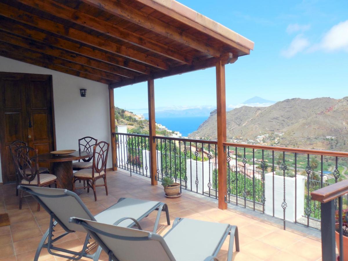 Casa La Sabina Roja 1 - Casa Con Impresionantes Vistas Sobre Hermigua Y El Mar Exterior photo